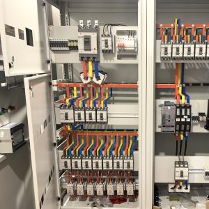 Tủ Điện Phân Phối 3 Pha Có Ats